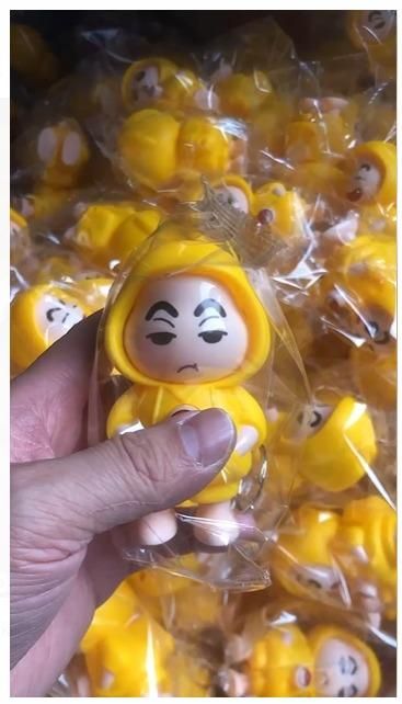 Shinchan Face Changing Keychain with 3 Expressions 3D Cartoon Character ABS Toy Key Holder Unisex Keychain for Bags, Cars & Gifts Cute Action Figure for Kids & Adults - UrbanTeer  